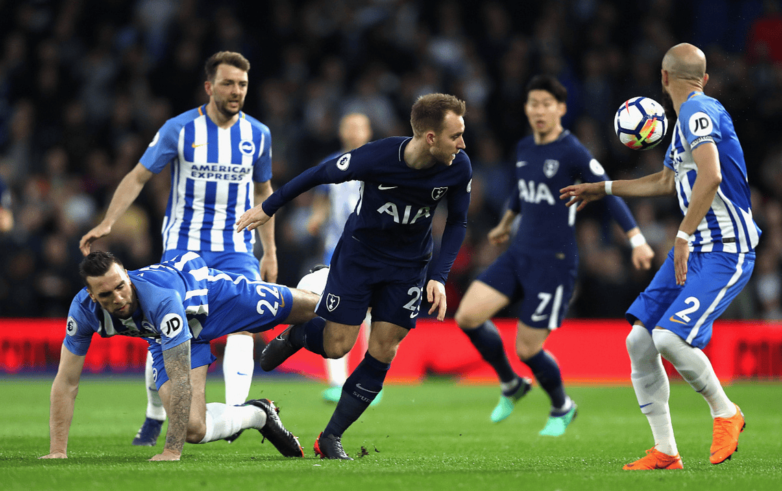 亚马尔送制胜助攻后染黄，无缘下一轮对阵布拉格斯拉维亚的欧冠（亚马尔制胜助攻后染黄，欧冠下轮缺席战布拉格斯拉维亚）