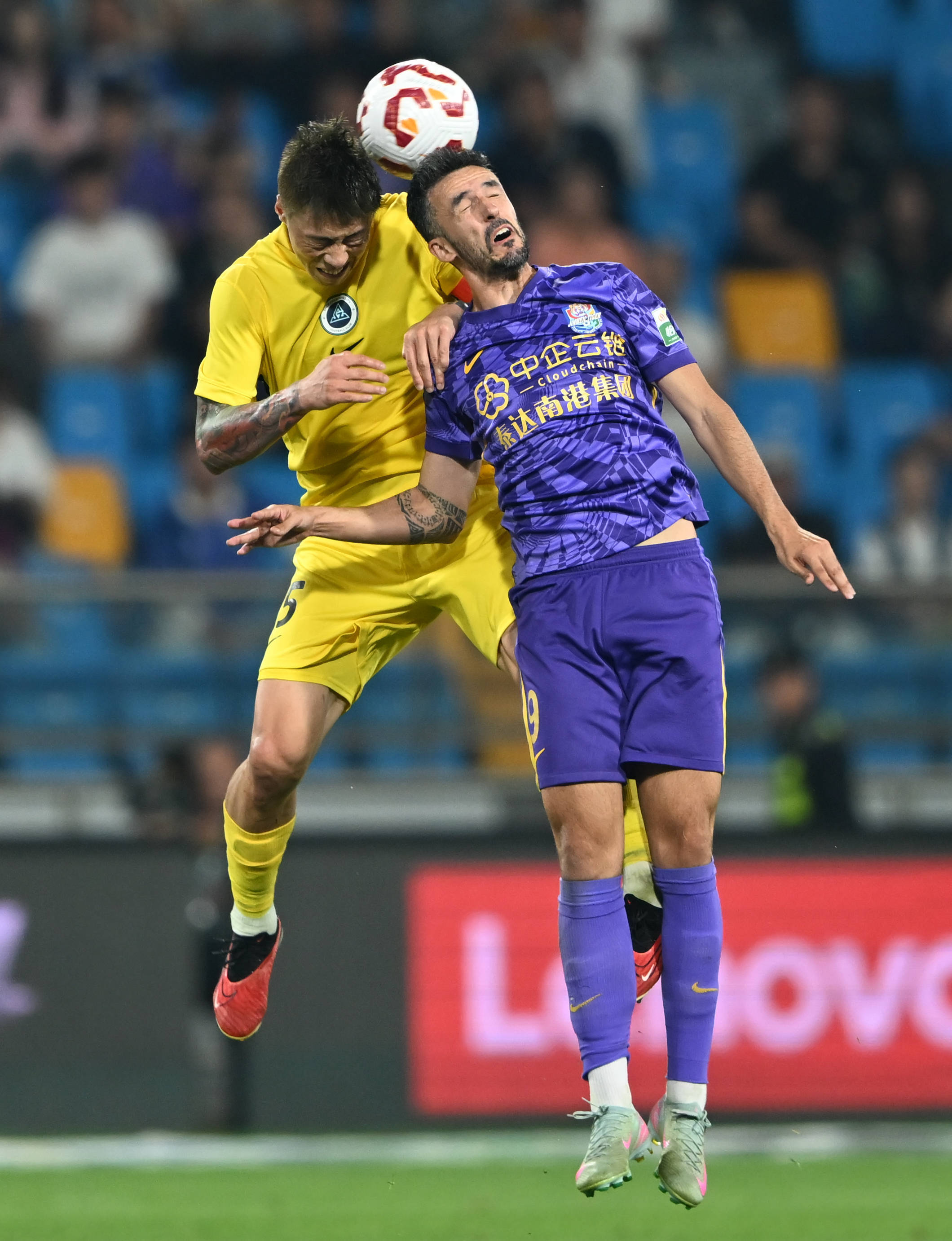 安东尼奥：拜合拉木一直在给球队带来帮助；我让球员远离外界评论（安东尼奥谈拜合拉木：他持续为球队做贡献，我要求球员远离外界舆论）