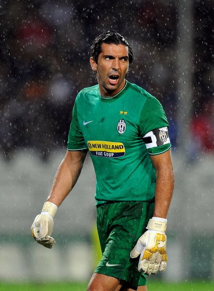 默特萨克建言中国青训：保持耐心，给年轻人创造更多机会（默特萨克献策中国青训：以耐心为本，为年轻人提供更多机会）