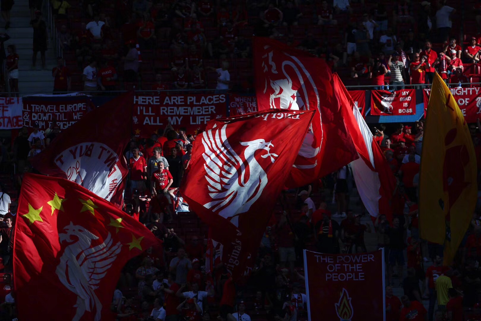 今年的欧冠就看到这！2025年欧冠全部比赛战罢，明年1月重启（今年欧冠到此收官！2025年欧冠阶段性完赛，明年1月重燃战火）