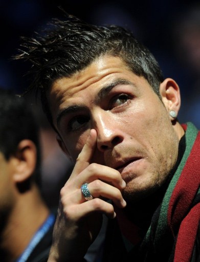 赛前发高烧，普利希奇比赛当天和球队会合并替补双响导演逆转（赛前高烧仍出战，普利希奇赛日与队会合替补梅开二度助逆转）