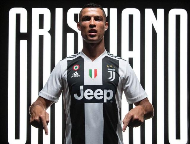 梅西决赛2助攻！率队3-1首次夺冠，一夜又创纪录：生涯47次捧杯（梅西决赛两助攻，率队3-1摘队史首冠，一夜再刷纪录：生涯第47冠）